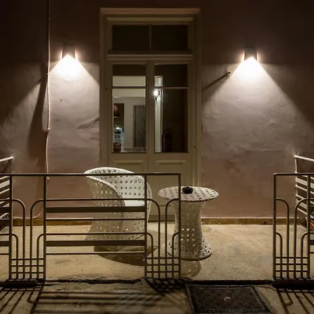 Alba Boutique Appartement *