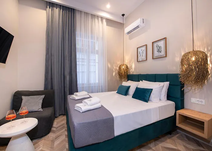 Alba Boutique * Chania (Crete)