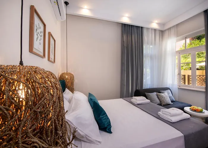 Alba Boutique * Chania (Crete)