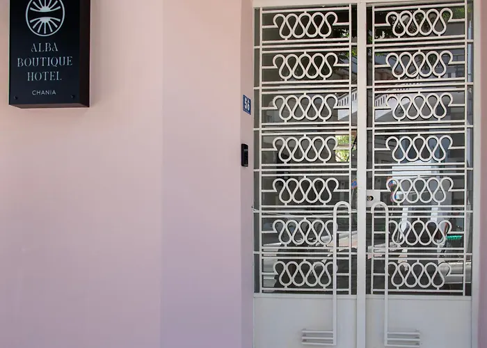 Alba Boutique *